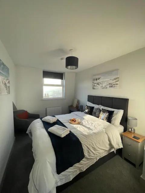 Spectacular 2 Bedroom Balcony Sea View Flat Scarborough Exterior foto